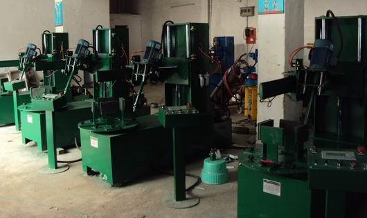 不锈钢水槽拉丝机高清图片及佛山市恩耐德五金机械厂介绍